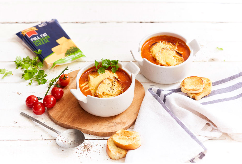 Tomato and Cheese Soup